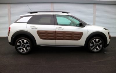 〜新入庫〜　2017 Citroen C4 Cactus  国内正規カクタス